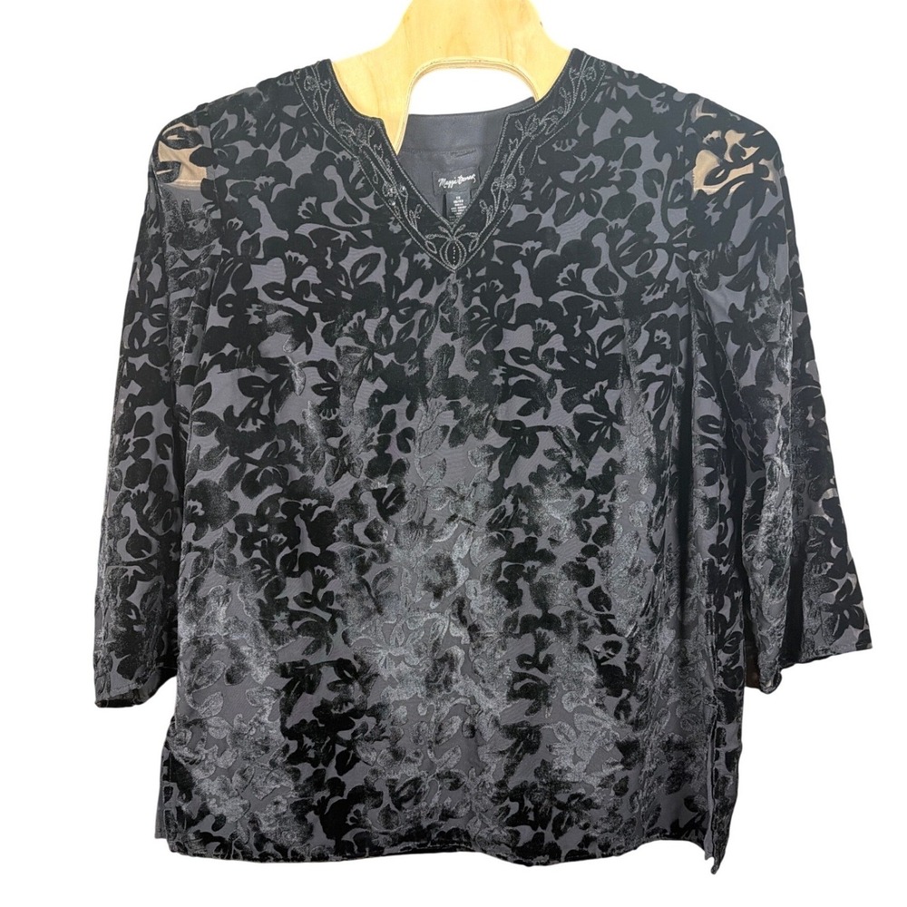 Maggie Barnes Black Velvet Burnout Floral Beaded V-Neck Blouse Plus 1X 18/20